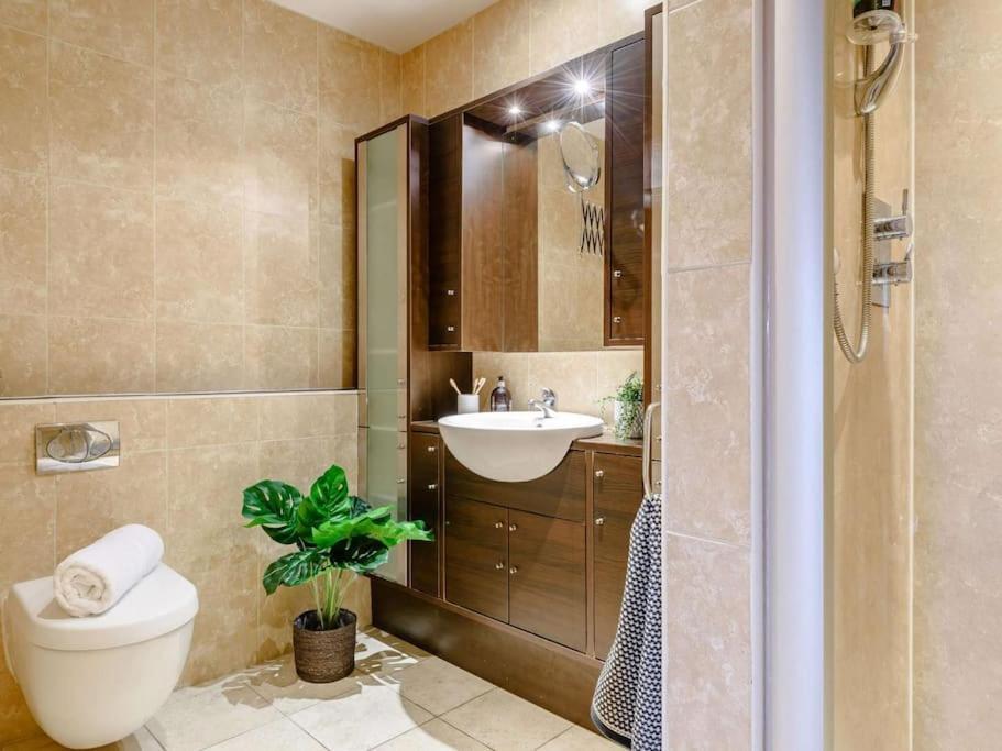 Woodmill Bakewell Riverside Apartment Luaran gambar